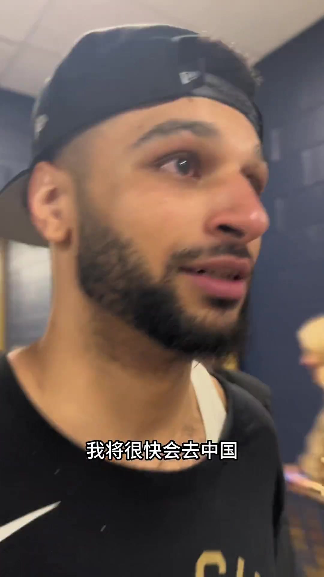 穆雷與波普在球員通道對(duì)鏡頭稱將很快來(lái)中國(guó)與球迷見(jiàn)面