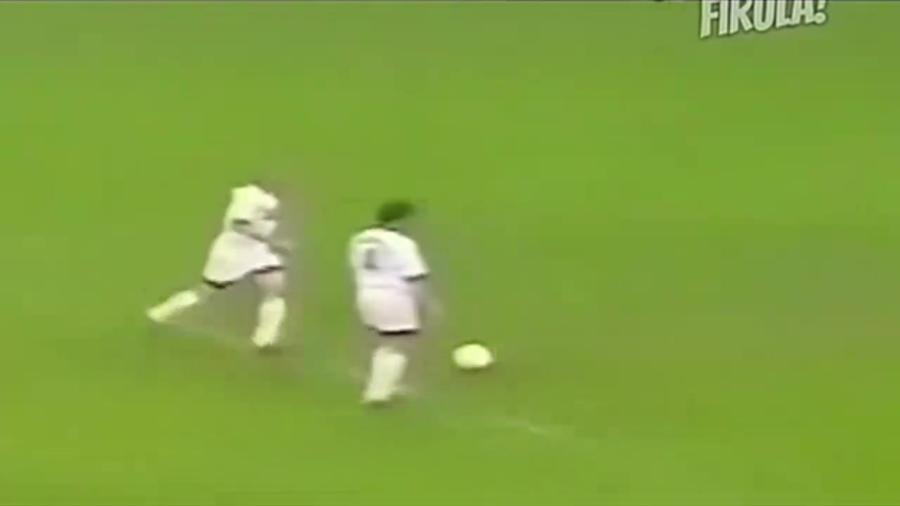 統(tǒng)治級(jí)的賽場(chǎng)表現(xiàn)感受外星人羅納爾多的華麗足球