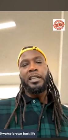 夸梅-布朗：詹姆斯仍在為他的數(shù)據(jù)打球，他想拿助攻和得分