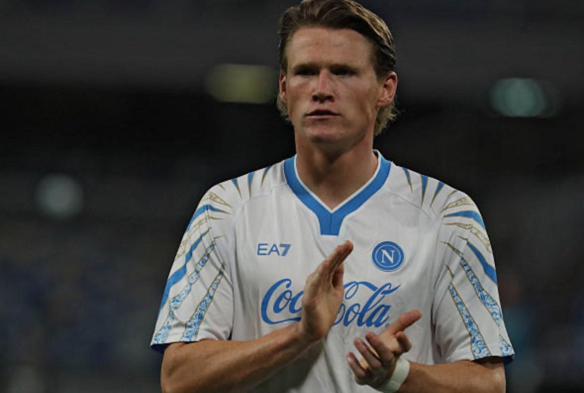 鏡報：麥克托米奈上賽季意甲收官戰(zhàn)親簽球衣成交價超2.4萬歐