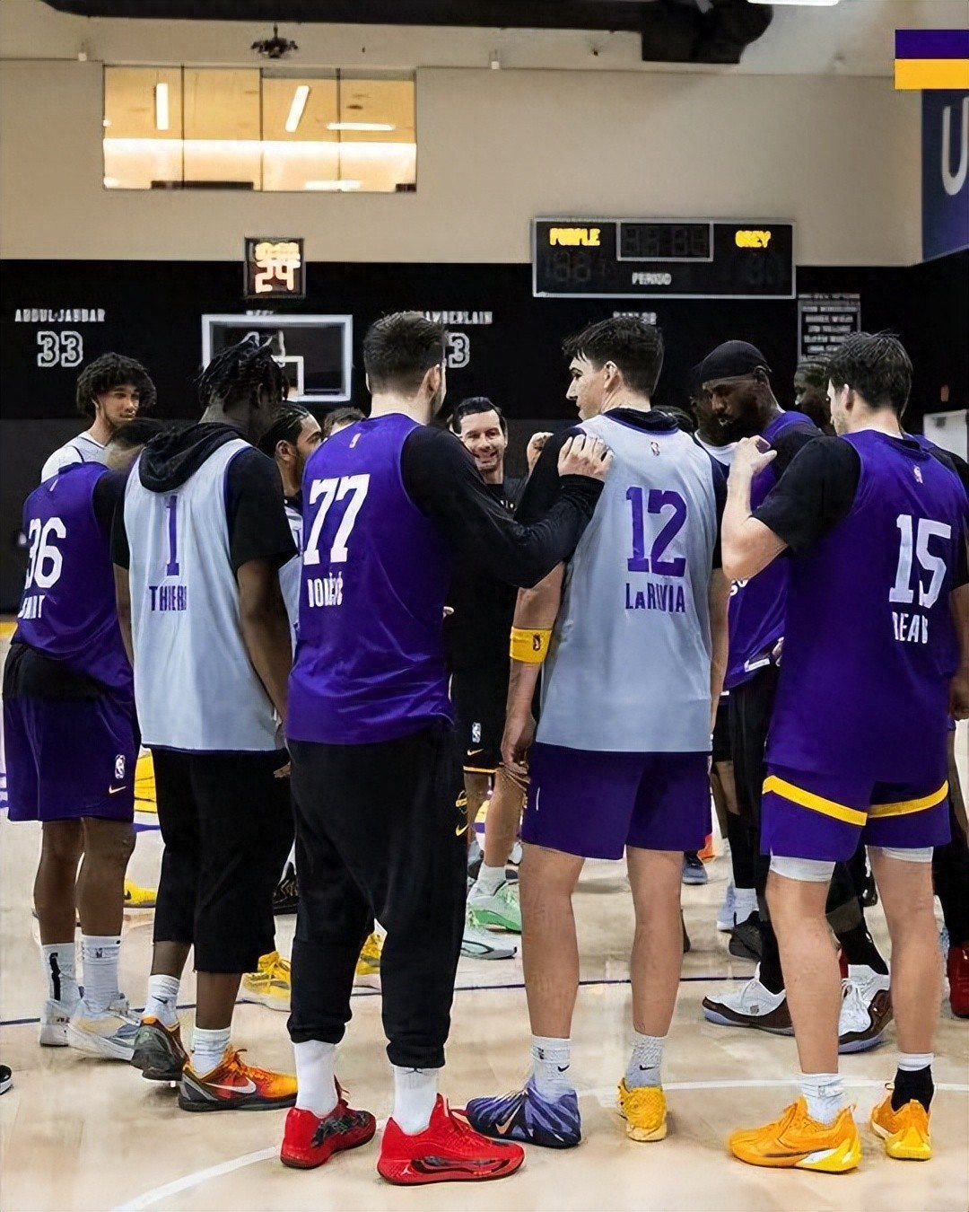 詹姆斯復(fù)出的利與弊！他會影響到里夫斯嗎？