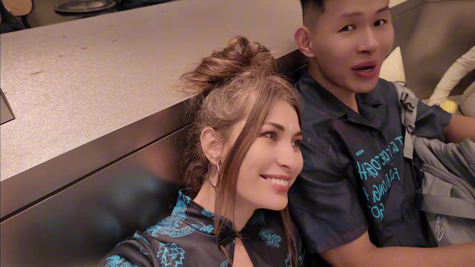 兩小口都是籃球網(wǎng)紅我仿佛看到中國(guó)籃球未來(lái)的大殺器